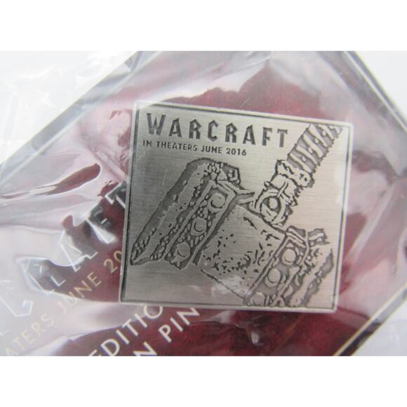 NEW Sealed Warcraft Movie Collection Pin Doomhammer Horde Limited Edition 2015 - Picture 2 of 12